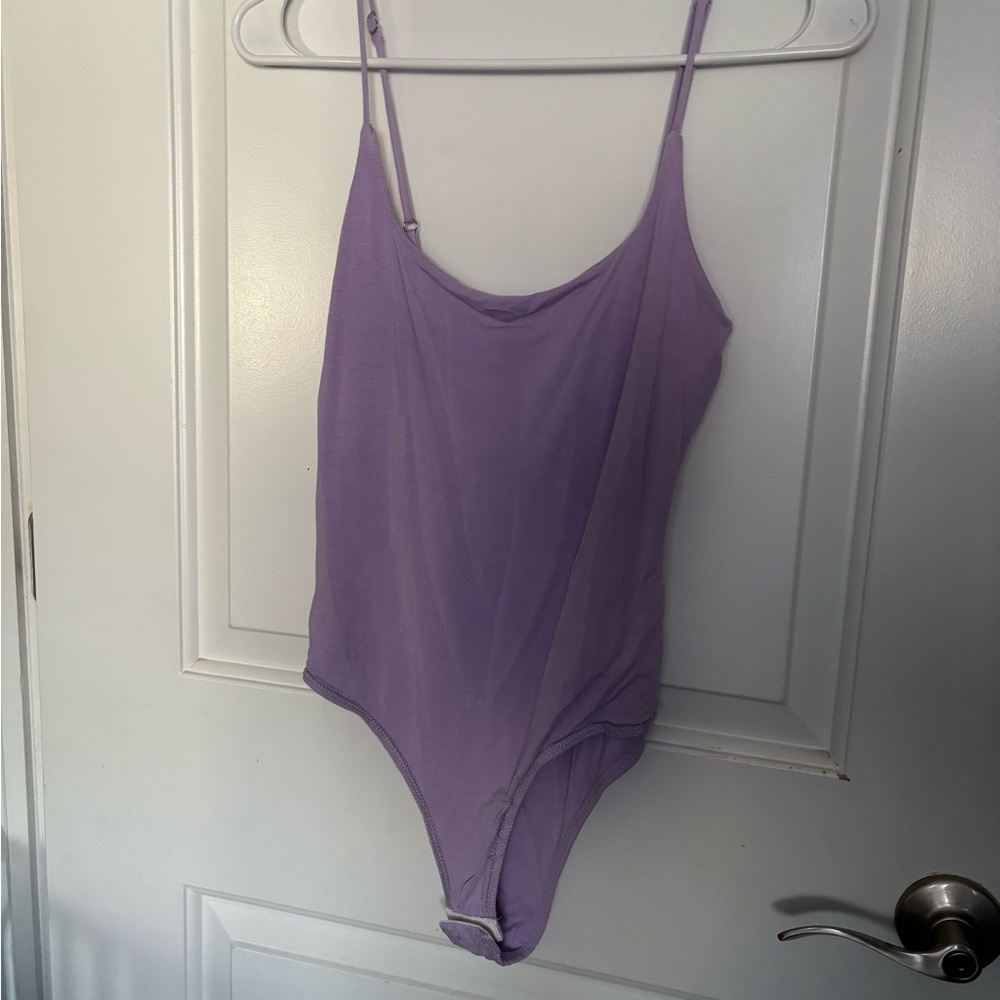 Lilac Adjustable-Strap Bodysuit Camisole - Picture 2 of 3